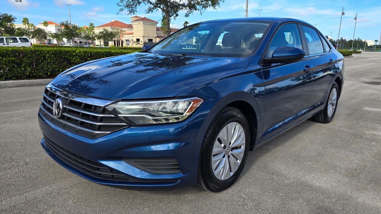 VOLKSWAGEN JETTA S